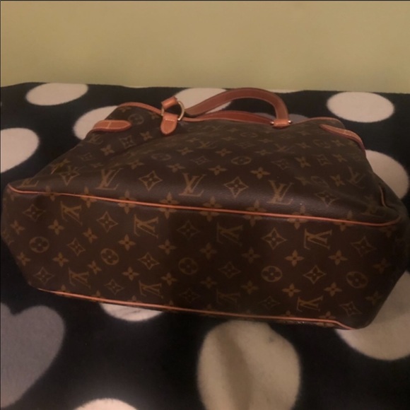 Louis Vuitton batignolles pm handbag - Picture 8 of 11